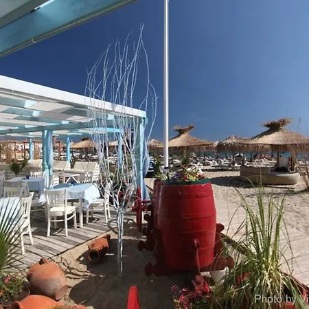 Apartament Vega Village *